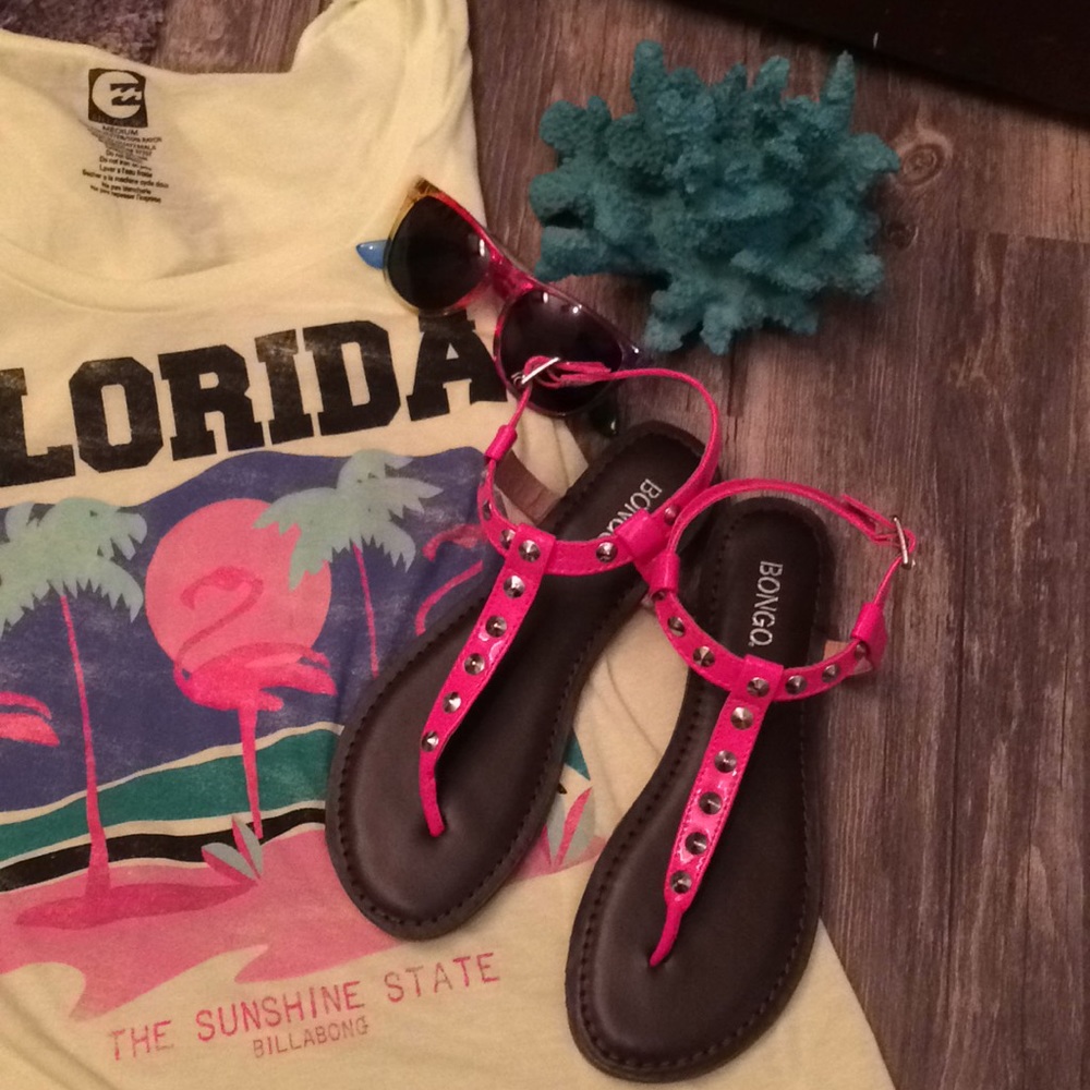 Bongo sandals bright neon pink💕